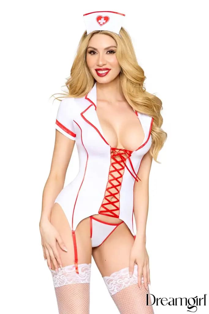 Triage Trixie, 3Pc 1